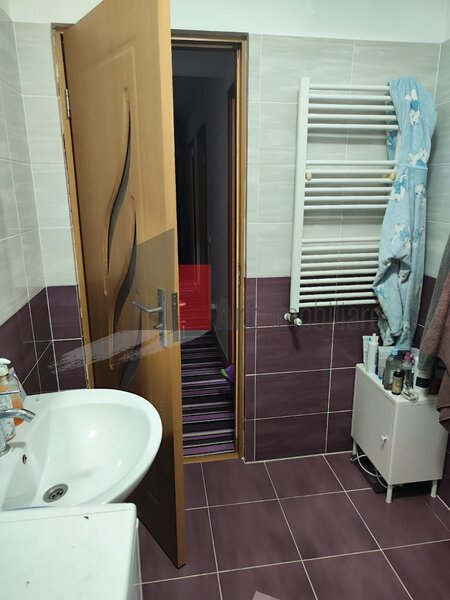 Sector 4, apartament 2 camere, complet mobilat si utilat.